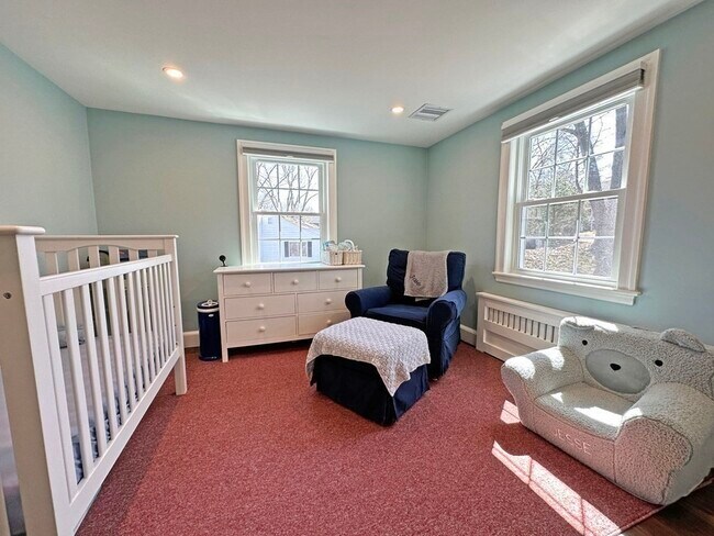 Building Photo - 99 Westchester Rd