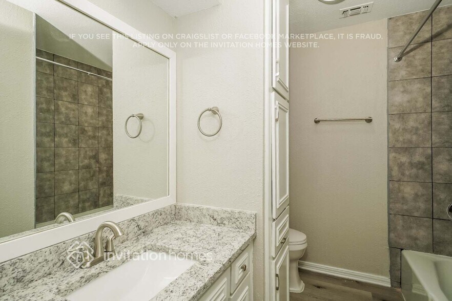 Building Photo - 4608 Ringold Dr