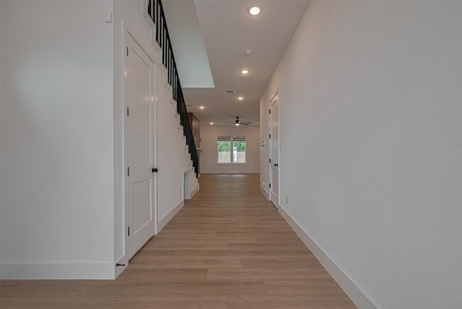 Building Photo - 2532 Wall St