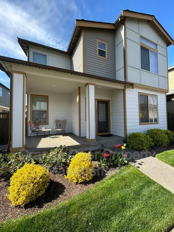 Primary Photo - 32773 Maple Ave SE