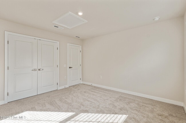 Building Photo - 2084 Parow Ln NW
