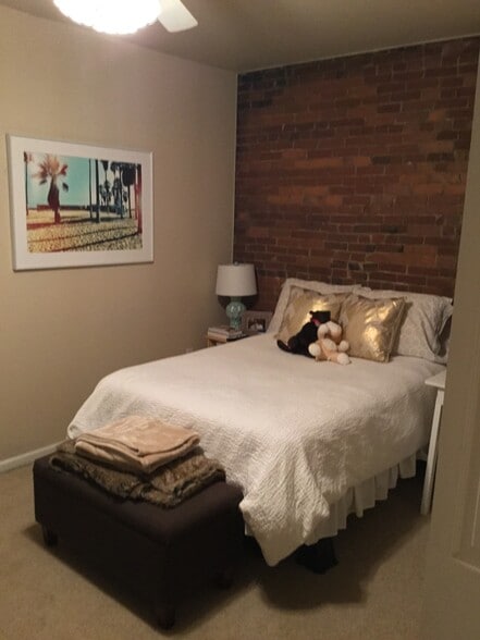 Bedroom 2 - 2211 Sarah St