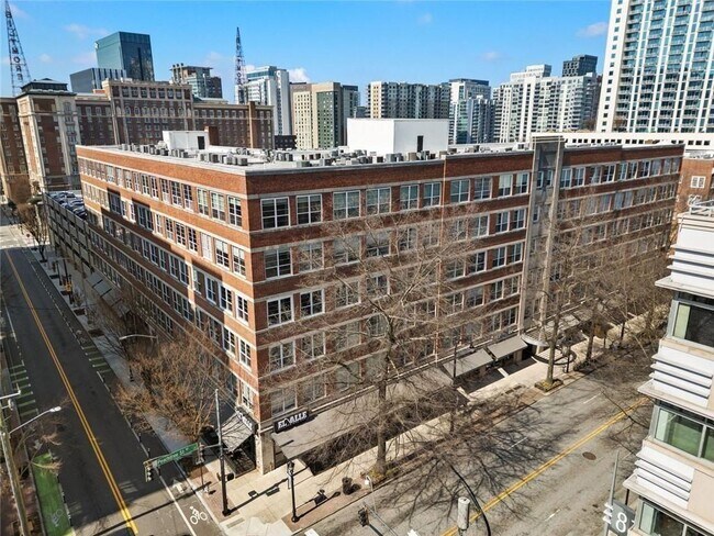 Building Photo - 800 Peachtree St NE