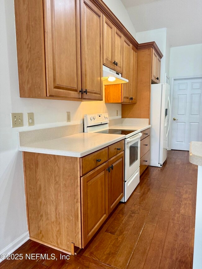 Building Photo - 13056 Clearbrook Ct