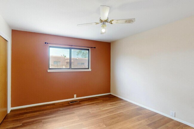 Building Photo - 4112 Cherrydale Ct NW