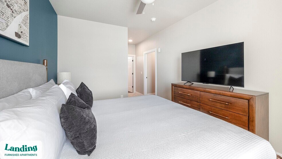 Building Photo - 2445 Estrella Pkwy