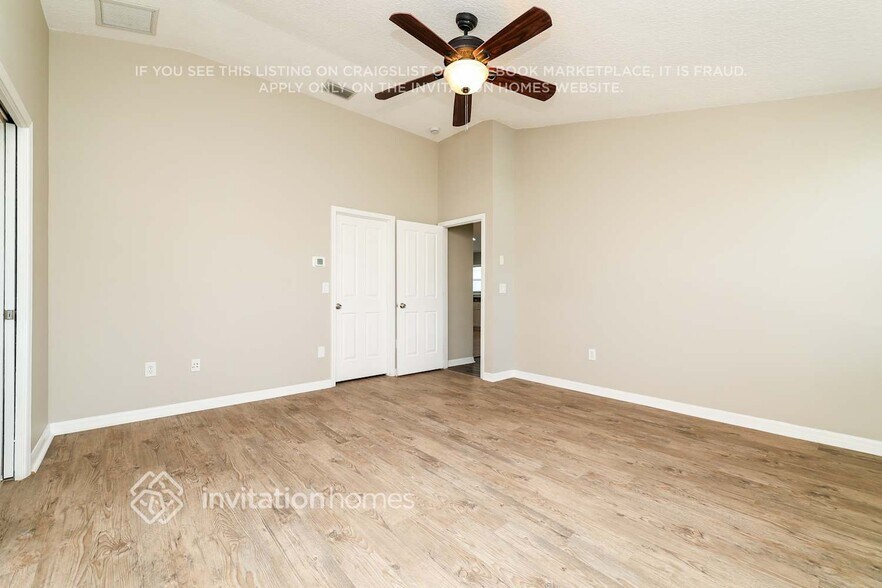 Building Photo - 16320 Bridgeglade Ln