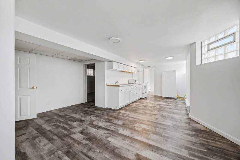 Building Photo - 37 Euclid St