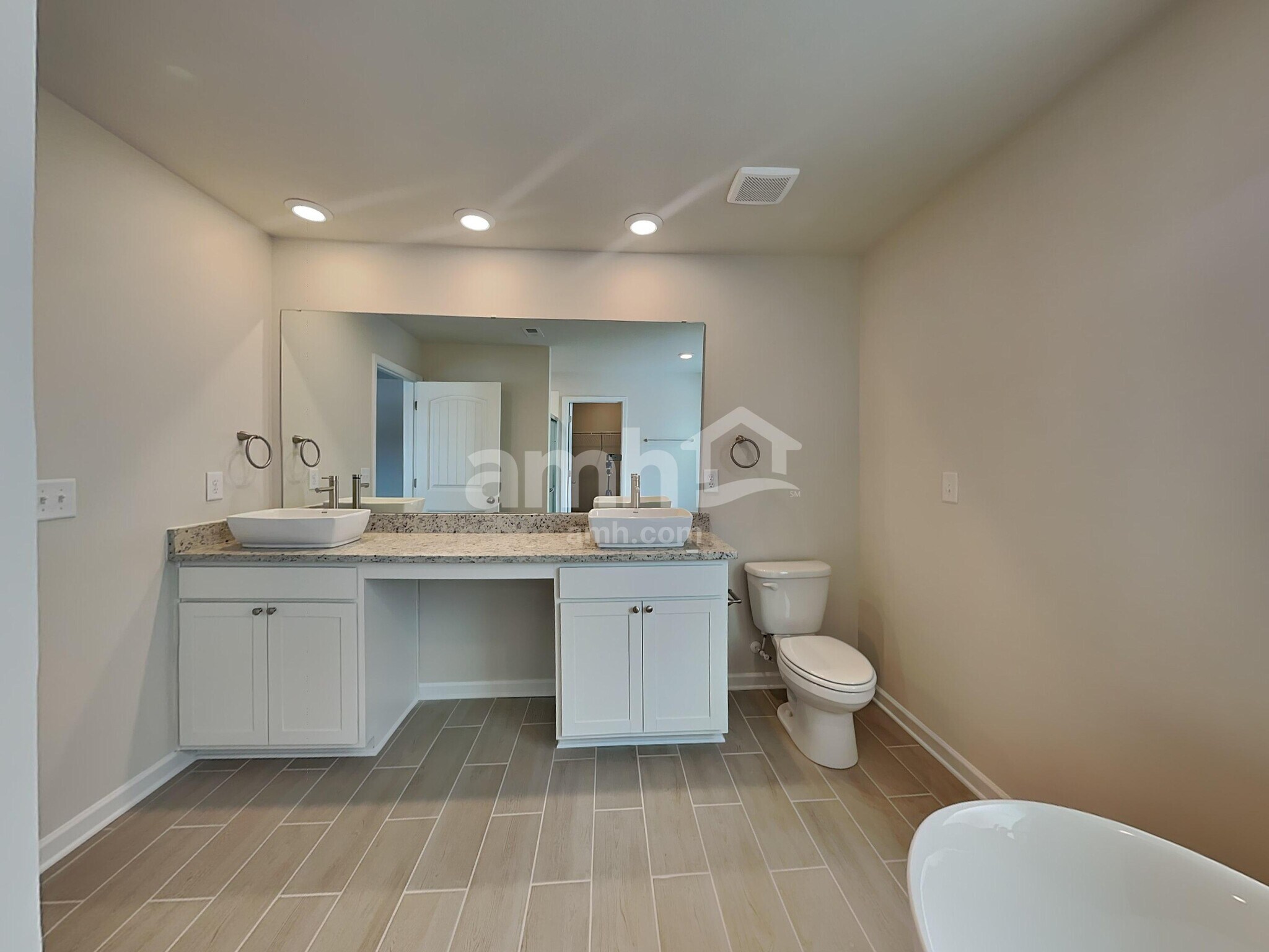 Building Photo - 3264 Emberly Dr