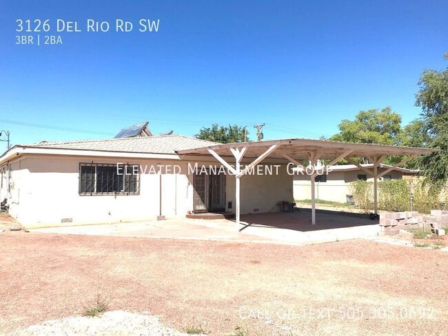 Building Photo - 3 Bedroom in Del Rio Acres/South Valley. L...