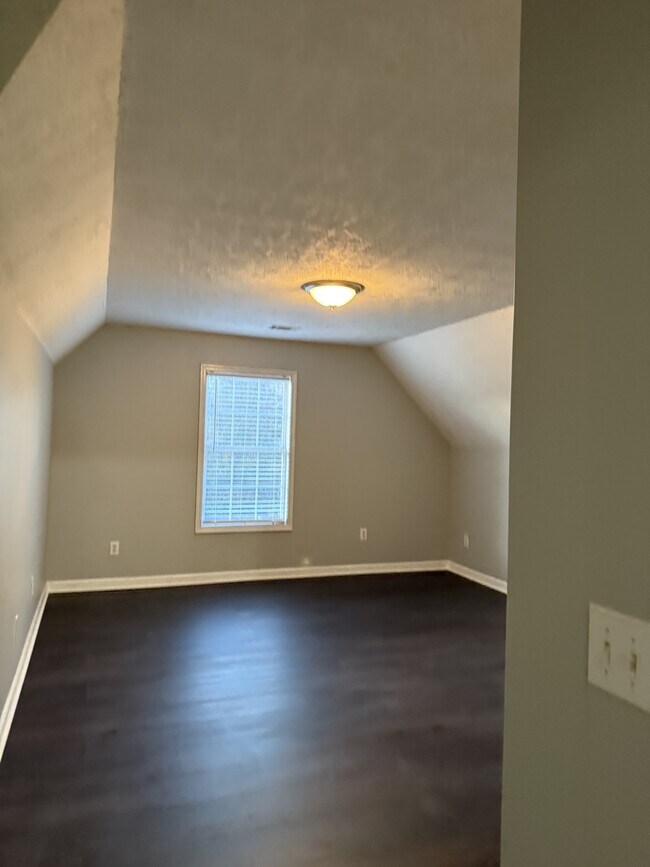 Building Photo - 4304 E Barcelona Way