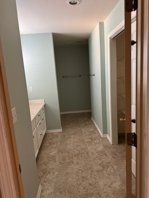 Building Photo - 415 Louis Ln
