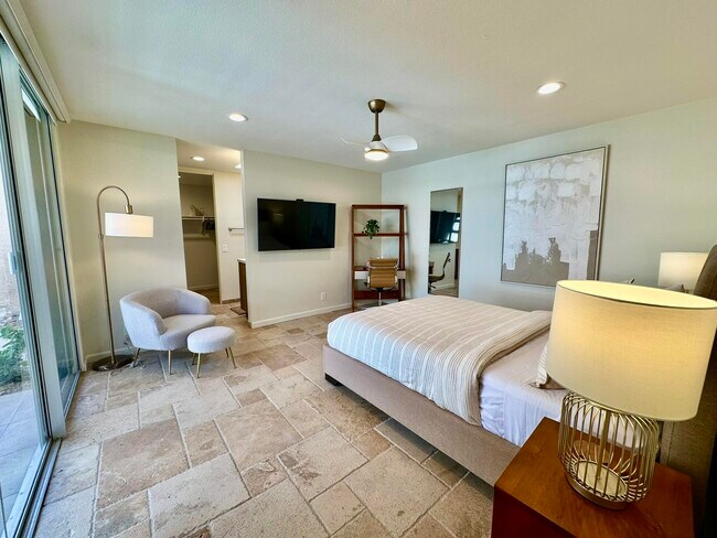 Building Photo - 76705 Sandpiper Dr
