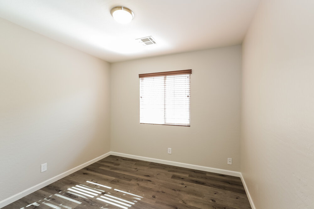 Building Photo - 2829 W Grenadine Rd