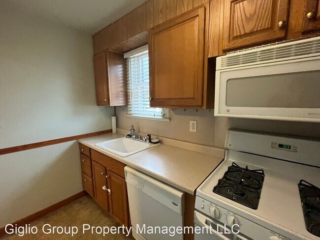 Building Photo - 2 br, 1 bath House - 1418 S. Webster Ave