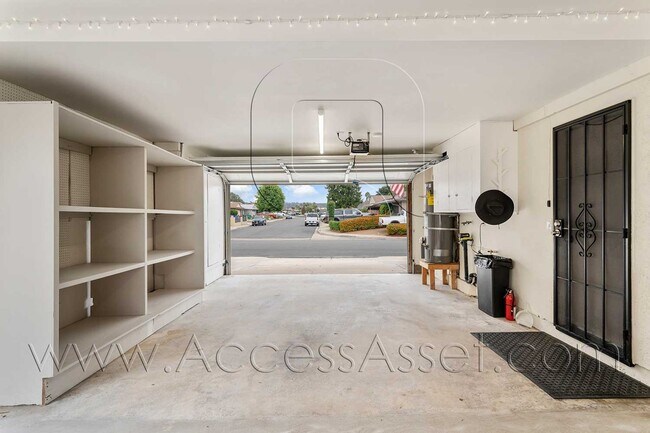Building Photo - 1636 Zoro Way