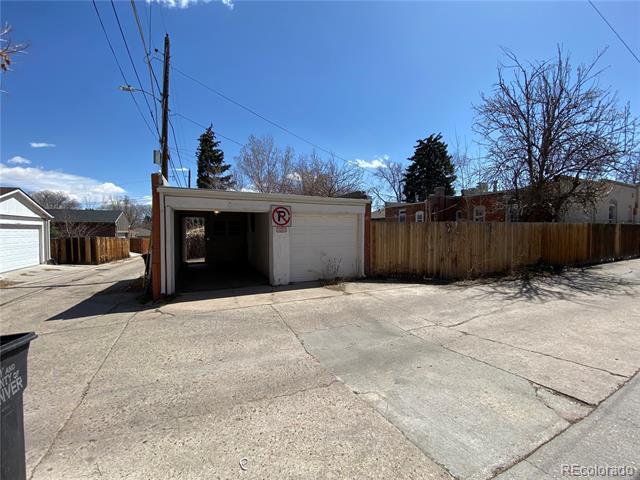 Building Photo - 2965 W Denver Pl