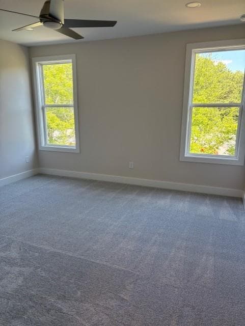 Building Photo - 2560 Silver Star Dr NE
