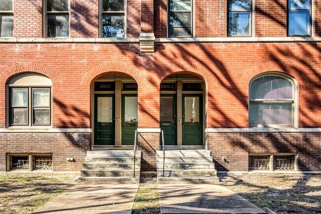 Building Photo - 3805 Shenandoah Ave