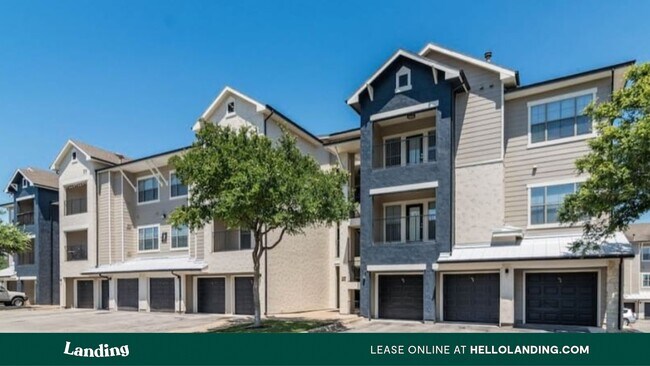 Building Photo - 420 W Slaughter Ln