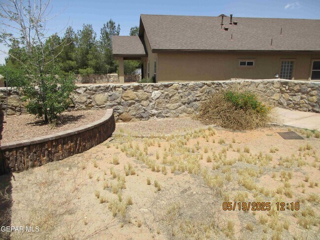 Building Photo - 14212 Trigger Rock Ln