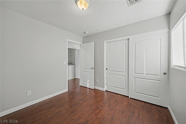 Building Photo - 543 Cabis Bay St