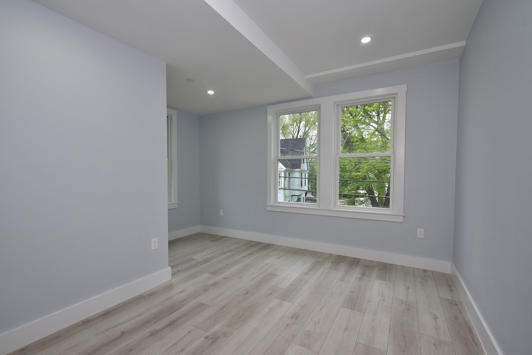 Building Photo - 116 Evans St