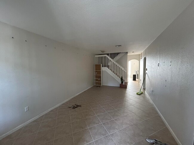 Building Photo - 2673 SW 85th Ave