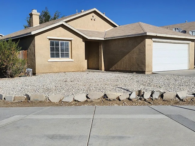 Building Photo - One story home featuring open floor plan