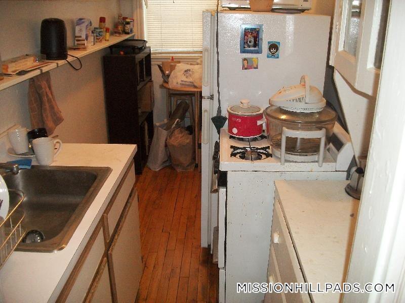Building Photo - 49 Worthington St