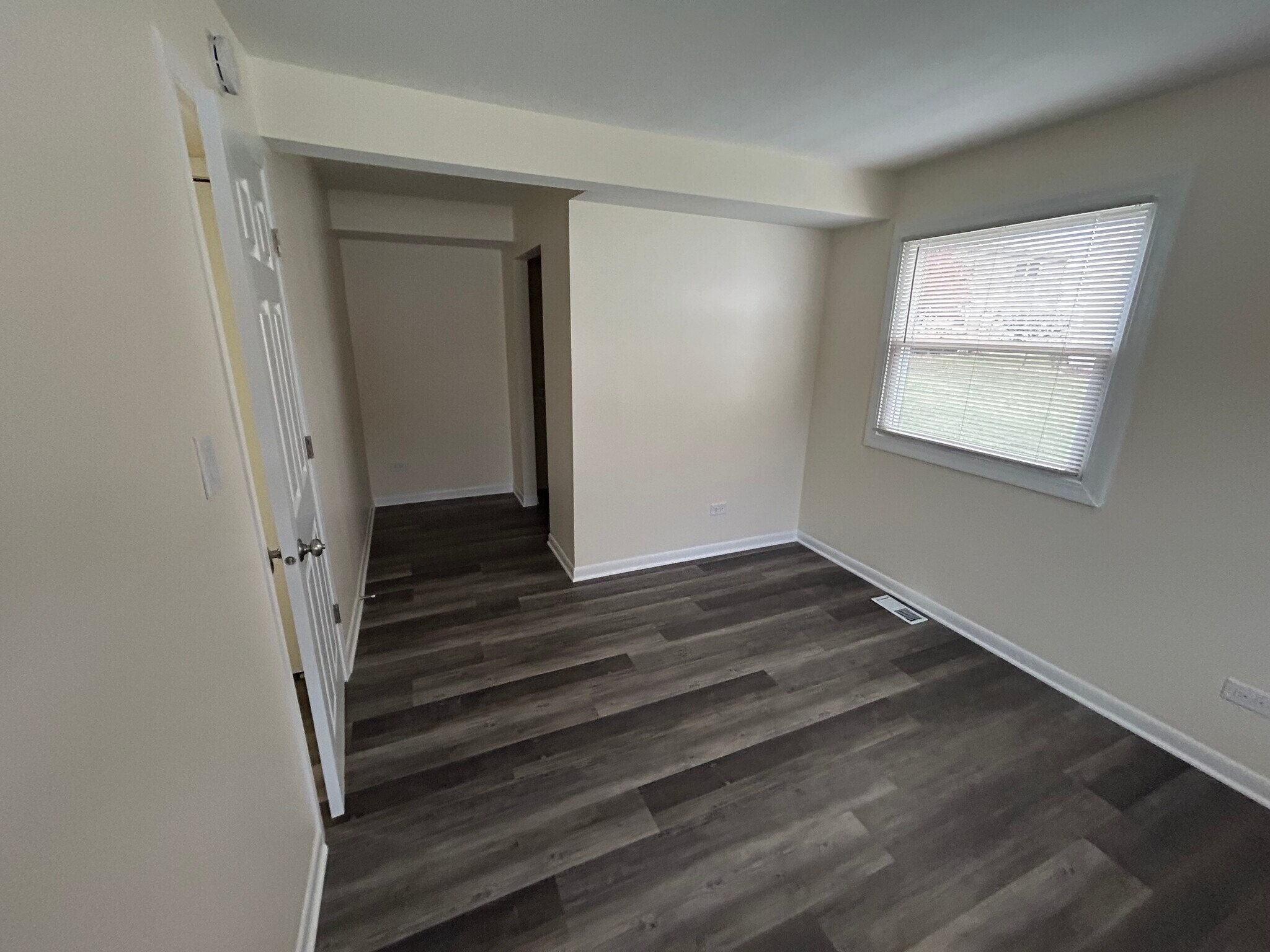 Building Photo - 7902 164th Pl