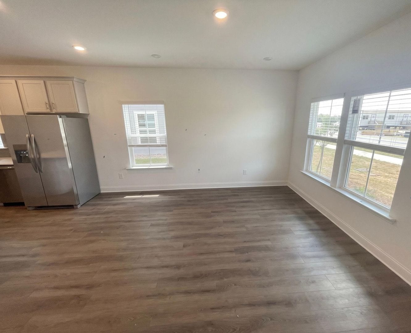 Building Photo - 207 Ensemble Blvd