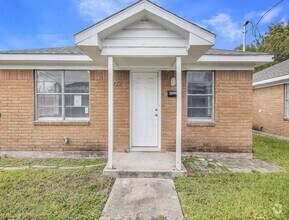 Building Photo - 1309 Malvern St