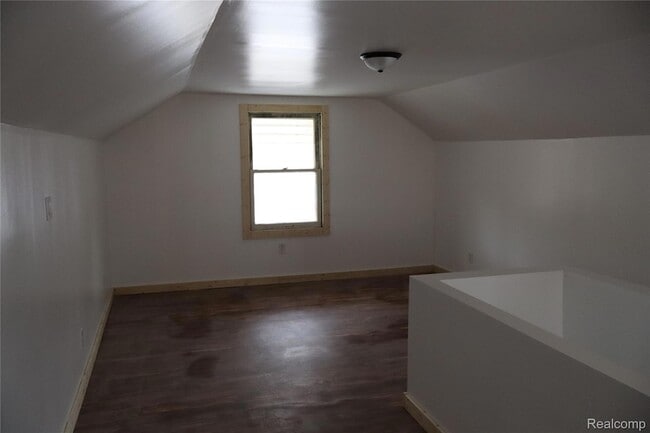Building Photo - 10934 Marne St