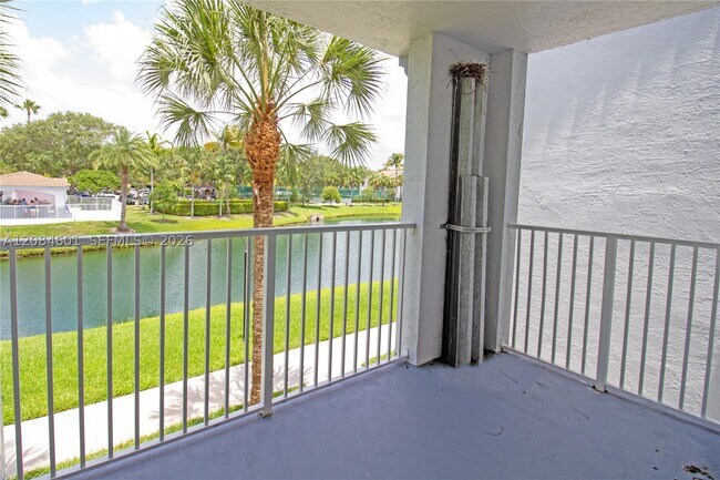 Building Photo - 2600 S University Dr