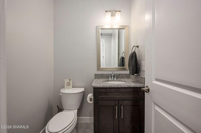 Building Photo - 3865 Jericho St