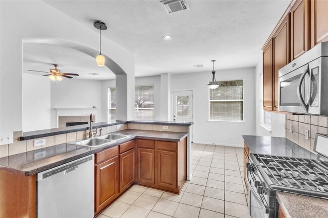 Building Photo - 18027 Oak Orchard Lane