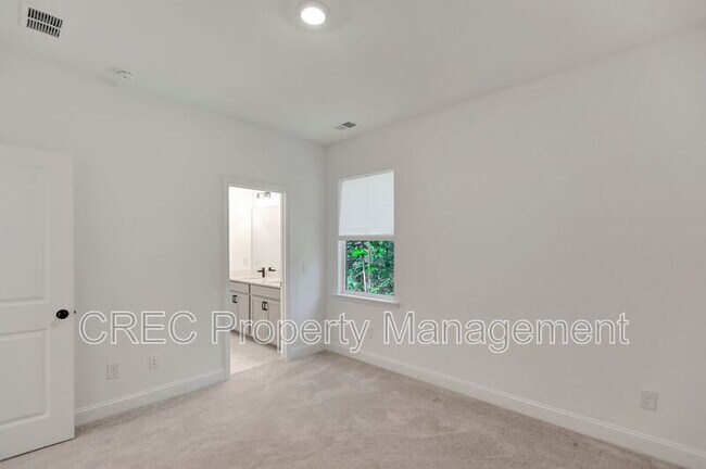 Building Photo - 251 Claret Cup Wy