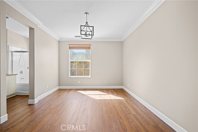 Building Photo - 12 Vinca Ct