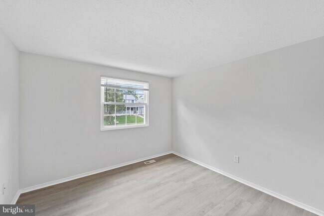 Building Photo - 12312 Streamvale Cir