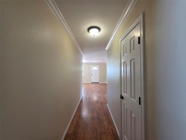 Building Photo - 3106 Fallwell Ln