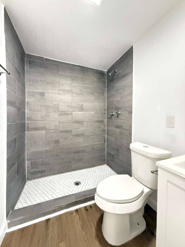 Building Photo - 206 Southlawn Ave