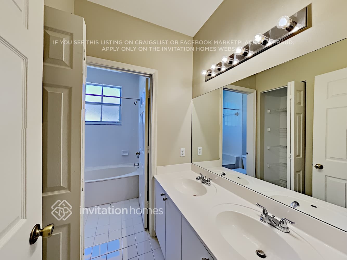 Building Photo - 186 Riverwalk Cir