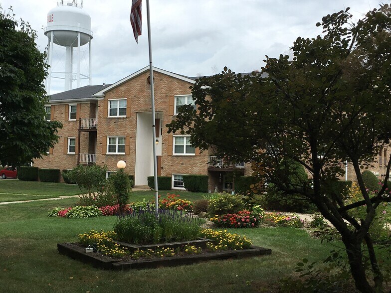 Williamstown Apartments 227231 Woodridge Dr Steubenville OH 43953