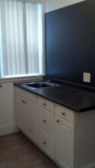 Building Photo - 26 Hemenway St