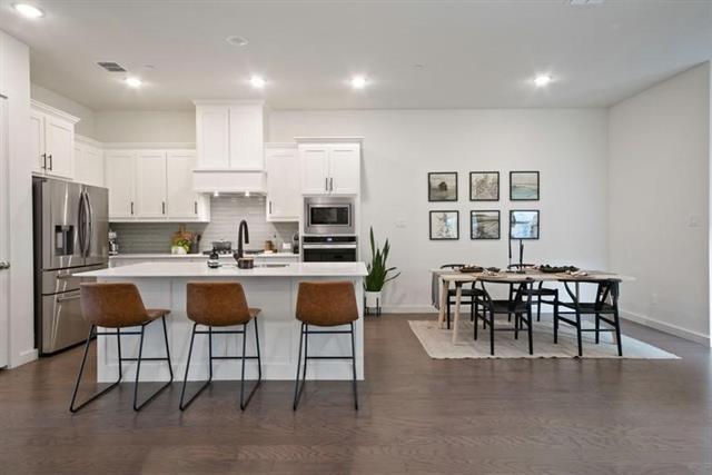 Building Photo - 7608 Atlas Dr