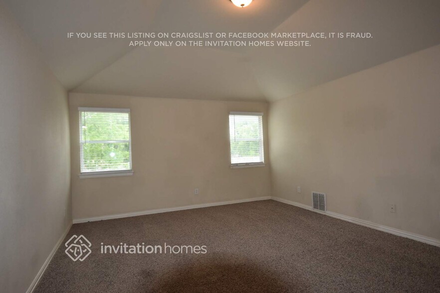 Building Photo - 515 Hidden Meadow Ct