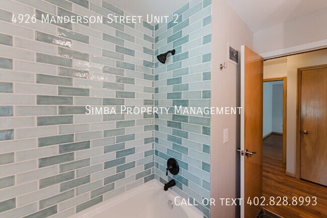 Building Photo - 4926 Manderson St