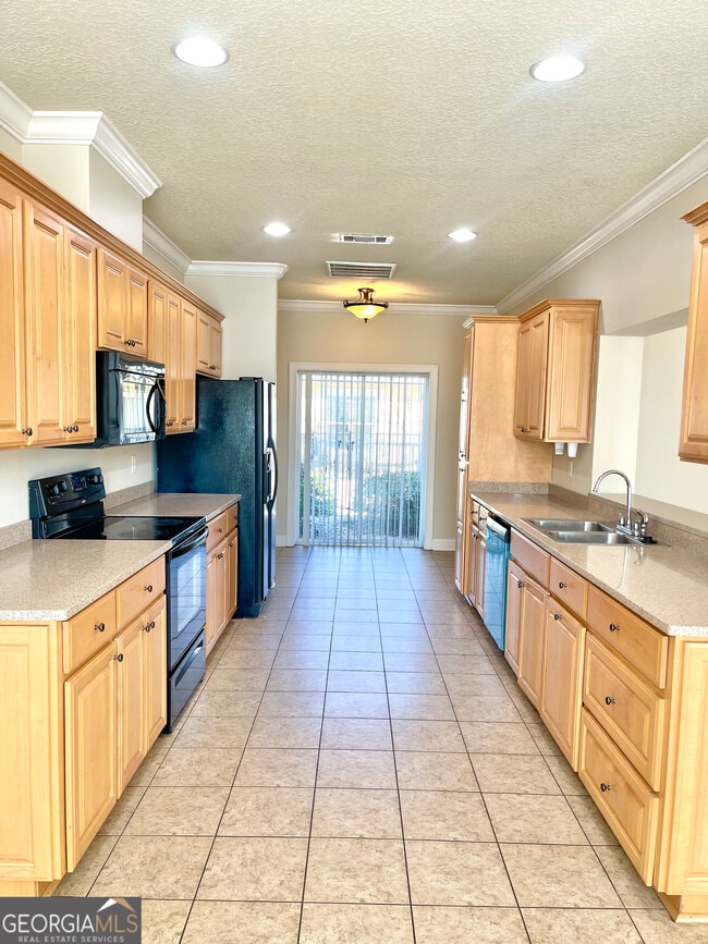 Building Photo - 36 Coastal Walk