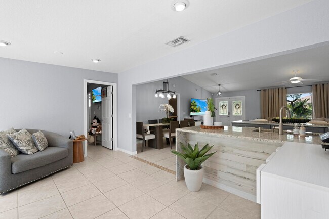 Building Photo - 3238 SW Constellation Rd